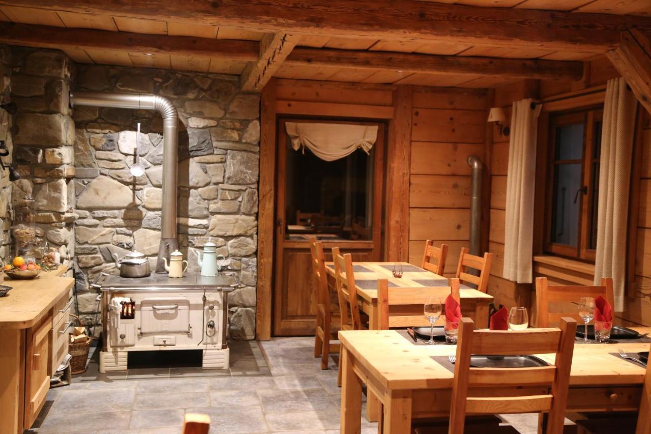 Chez La Fine Bed & Breakfast Les Gets Bagian luar foto